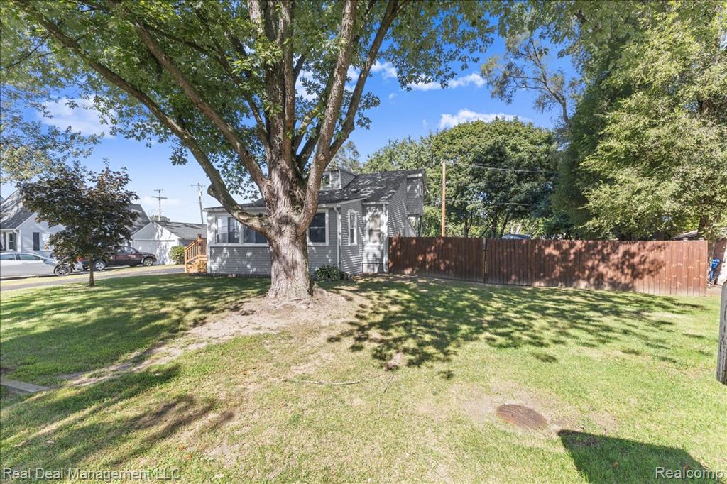 4414 Monroe Avenue, Waterford, MI 48329 — Photo 5