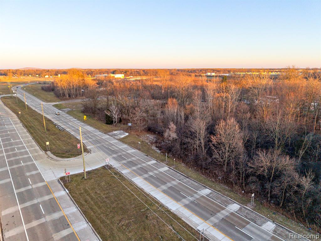 50841 Michigan Avenue, Van Buren, MI 48111 — Photo 10