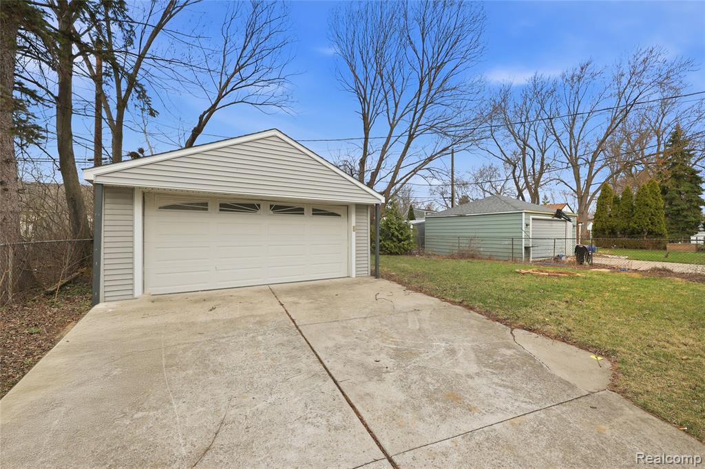 1799 Phillips Avenue, Berkley, MI 48072 — Photo 19