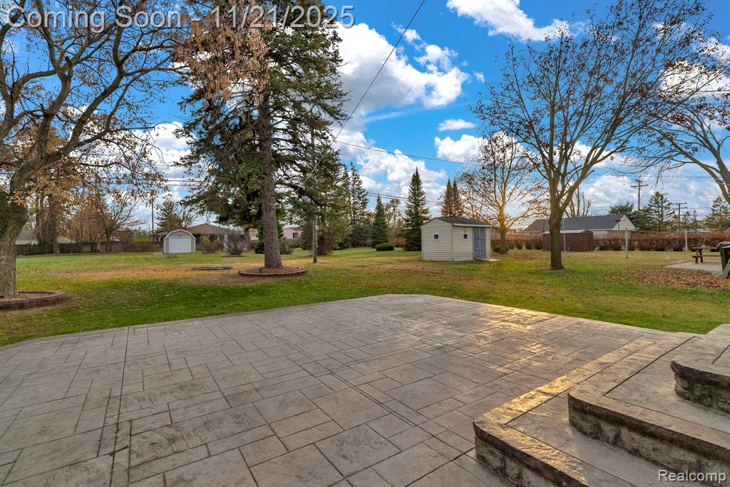 8224 Mary Ann Avenue, Shelby Twp, MI 48317 — Photo 37