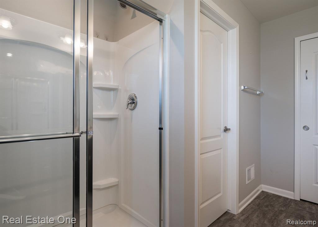 4896 BROOMFIELD Way, Lake Orion, MI — Photo 18