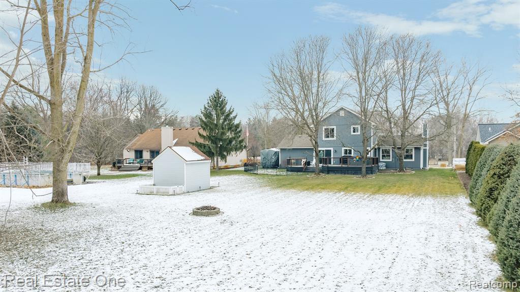 4083 W MAPLE Road, Wixom, MI 48393 — Photo 61