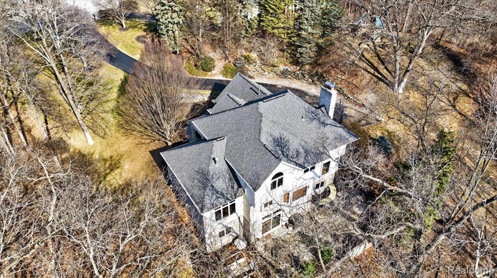 10384 Overhill Drive, Brighton, MI 48114 — Photo 39