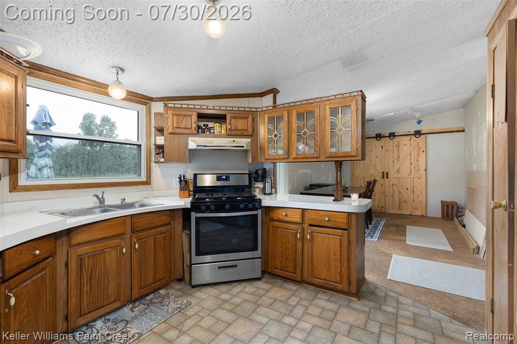 7544 Ravenswood Road, Wales, MI — Photo 3