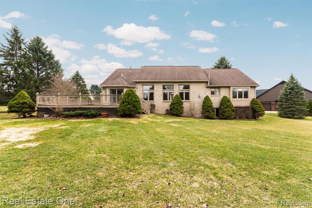 9305 Rotondo Drive, Howell, MI 48855 — Photo 54