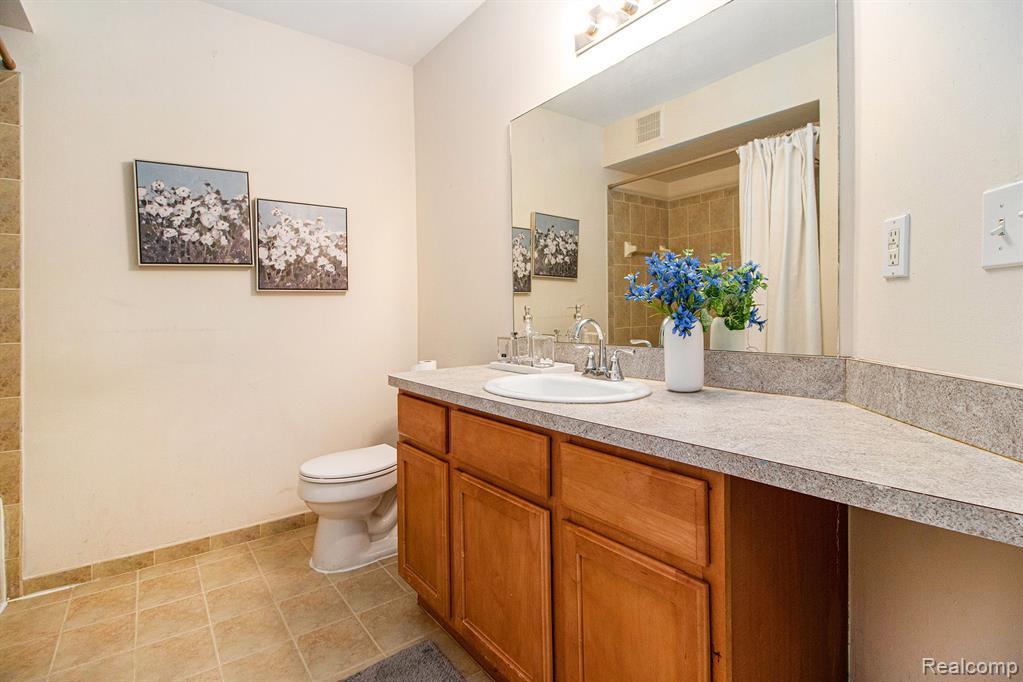1401 ADDINGTON Lane, Ann Arbor, MI 48108 — Photo 15