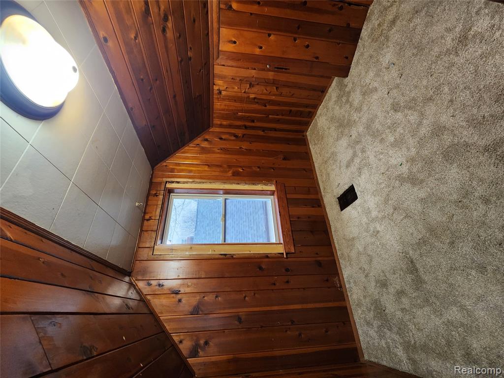 965 Voorheis Street, Pontiac, MI 48341 — Photo 9
