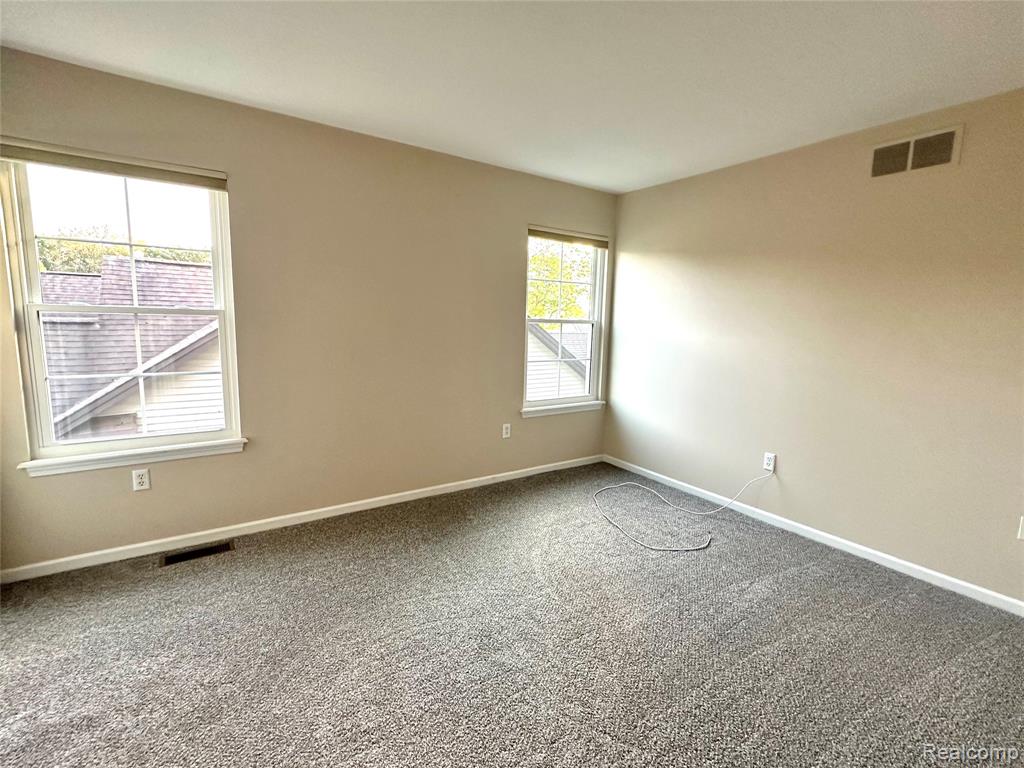 16166 Aspen Hollow Drive, Fenton, MI 48430 — Photo 17