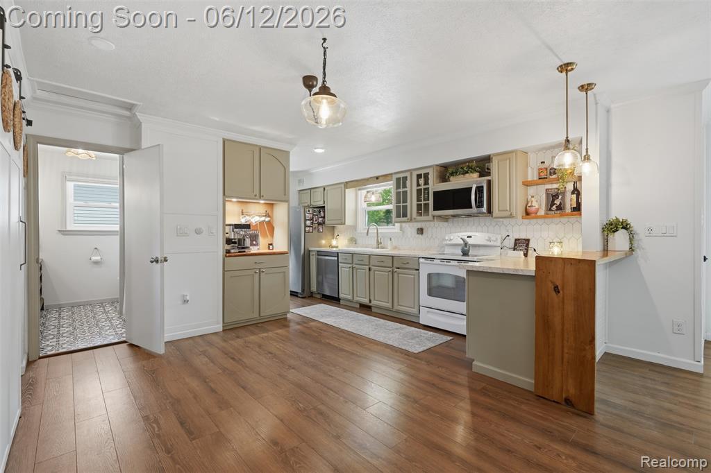 5334 Military Avenue, Brighton, MI 48116 — Photo 14