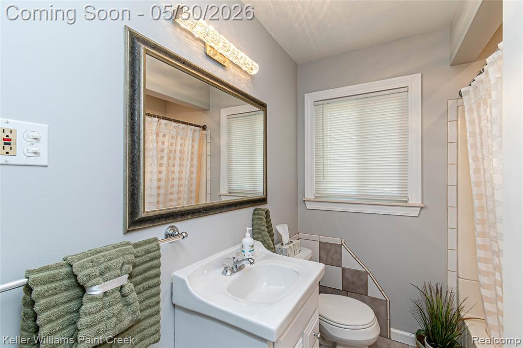 21530 Willow Wisp Street, Saint Clair Shores, MI 48082 — Photo 10