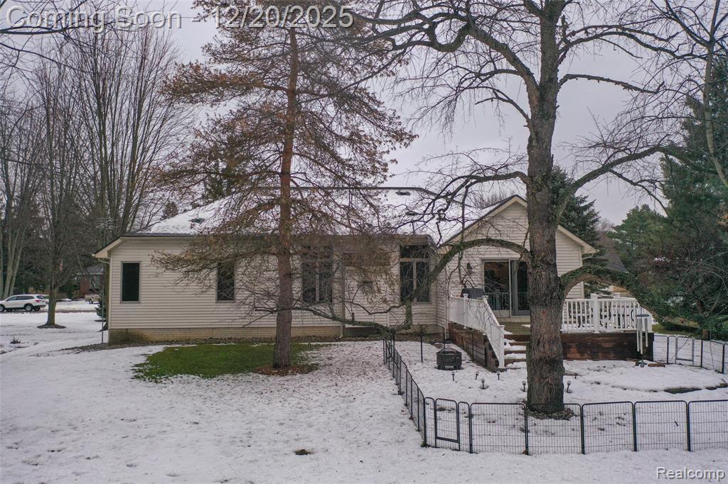 9493 Pine Needle Trail, Flushing, MI 48433 — Photo 28