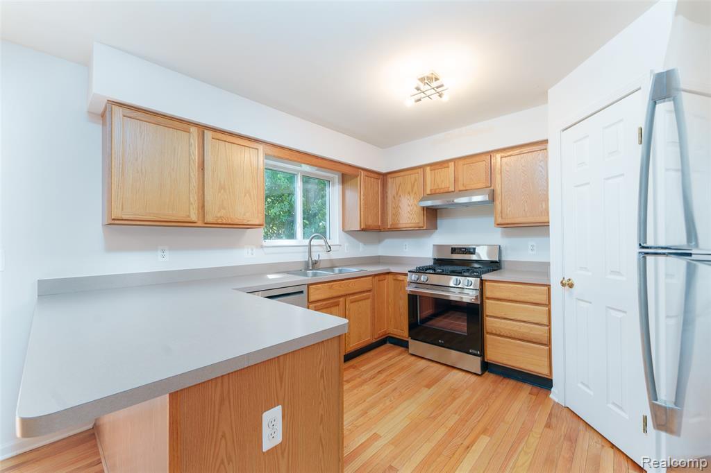 3172 Birchwood Court, Ann Arbor, MI 48105 — Photo 19