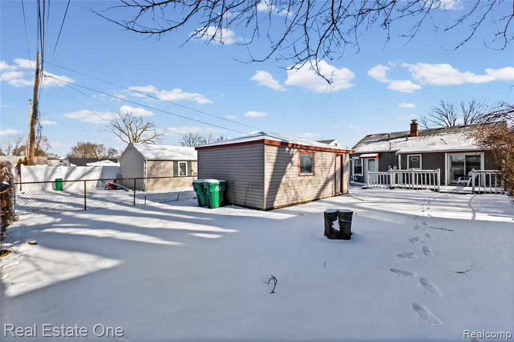 6141 Harrison Street, Garden City, MI — Photo 16