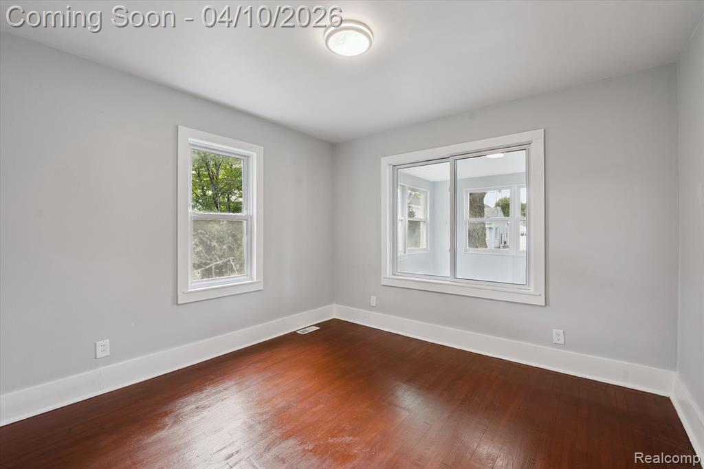 3690 Phillips Avenue, Berkley, MI 48072 — Photo 7
