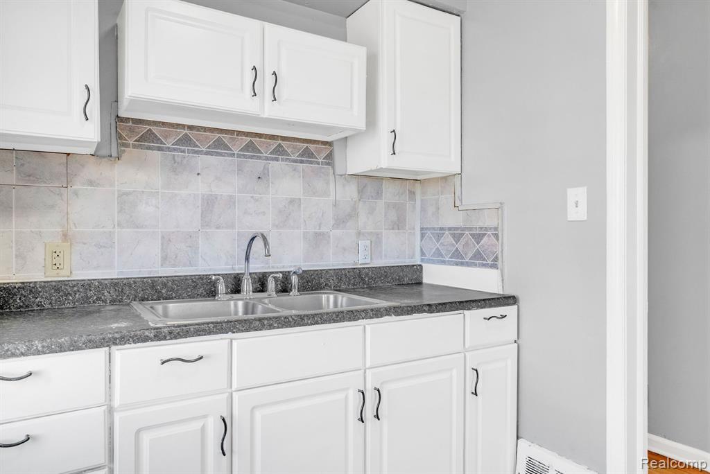 12716 Conner Street, Detroit, MI 48205 — Photo 14