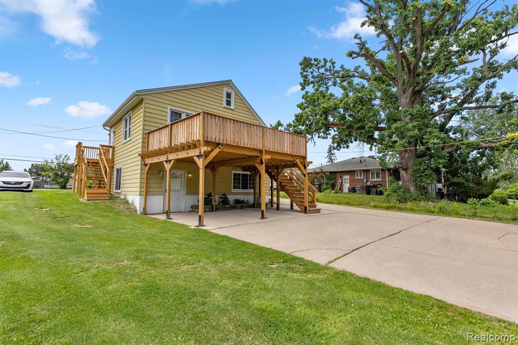 7215 S HURON RIVER Drive, South Rockwood, MI — Photo 35