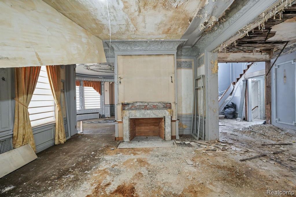 649 VAN DYKE Street, Detroit, MI 48214 — Photo 61