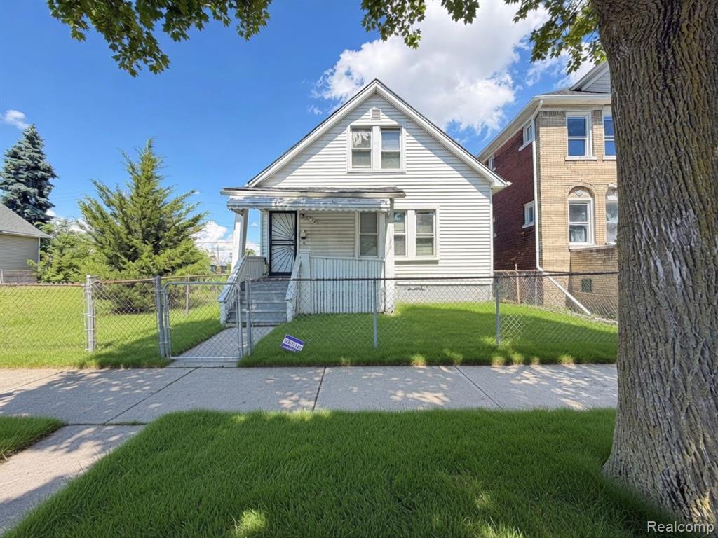 9628 PETOSKEY Avenue, Detroit, MI 48204 — front exterior