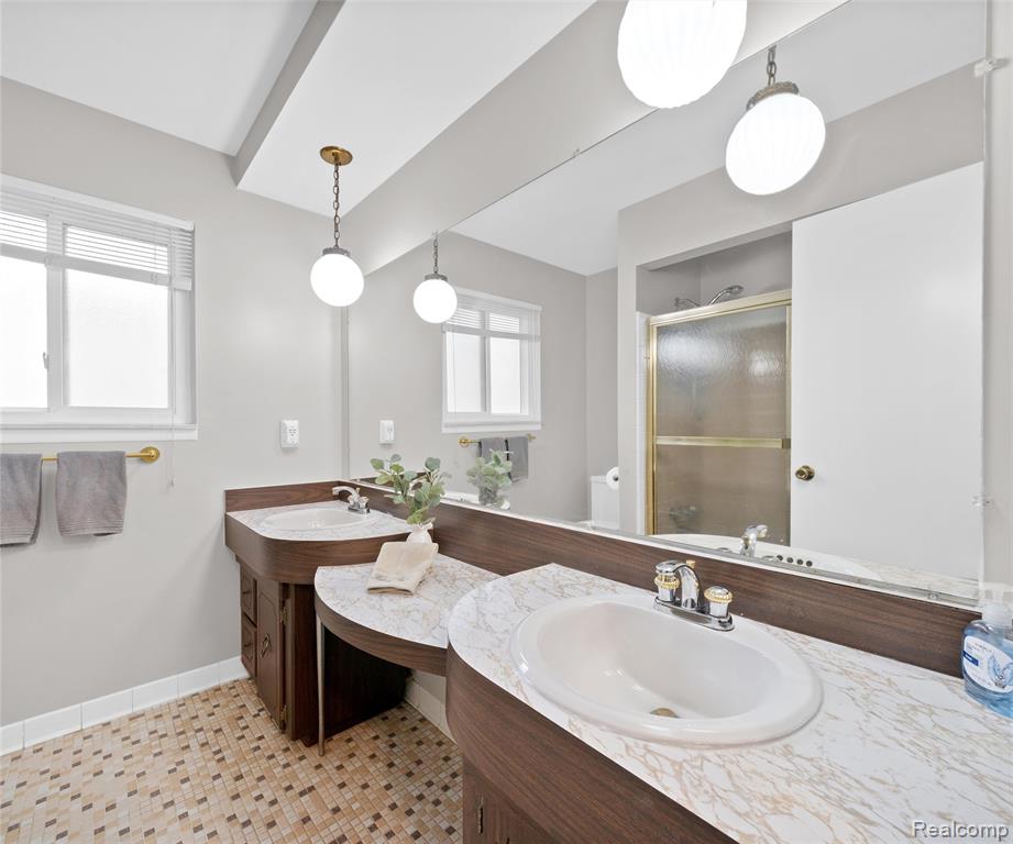 7330 Pointe Drive, Canton, MI 48187 — Photo 22