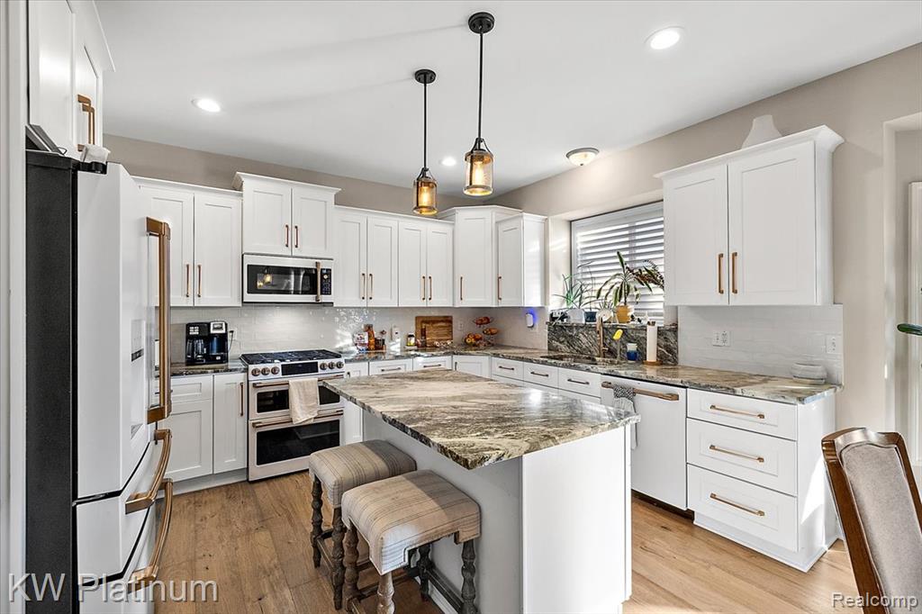 35910 Glenville Drive, New Baltimore, MI 48047 — Photo 25