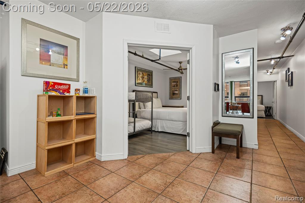 207 N Main Street, Ann Arbor, MI 48104 — Photo 17