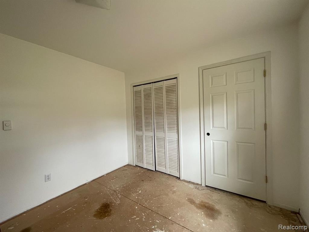 5559 Tipsico Lake Road, Holly, MI 48442 — Photo 12