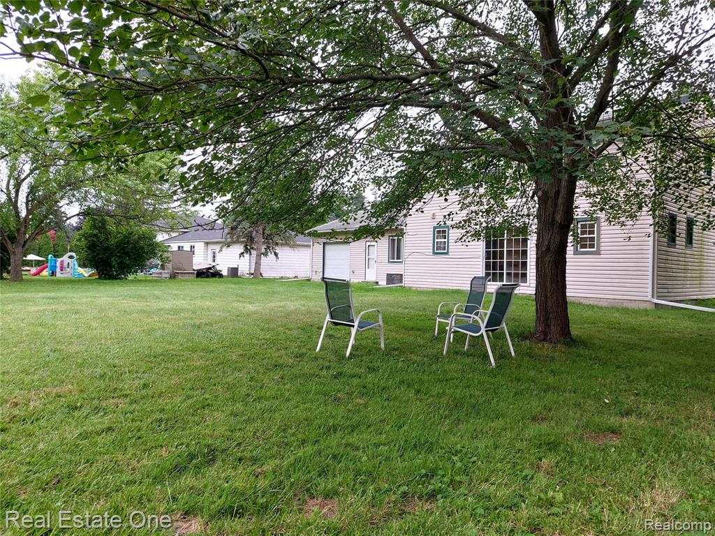 4448 Forsyth Drive, Troy, MI 48085 — Photo 23