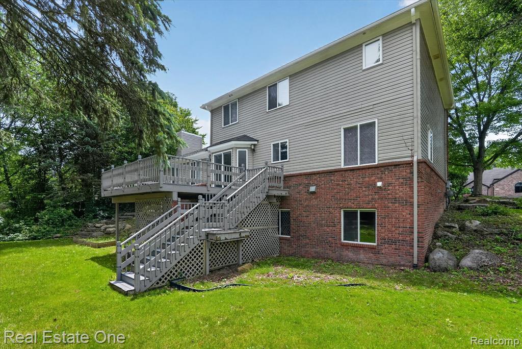 9610 Forest Ridge Drive, Clarkston, MI 48348 — Photo 62