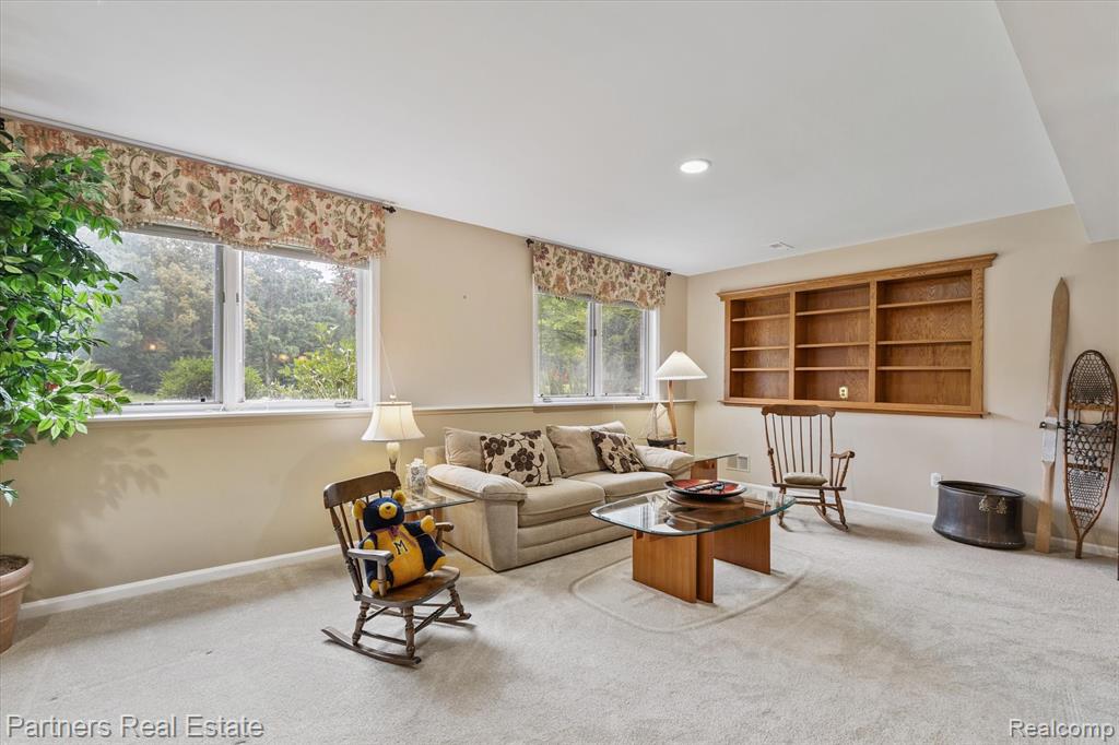 4757 Roundtree Drive, Brighton, MI 48116 — Photo 44