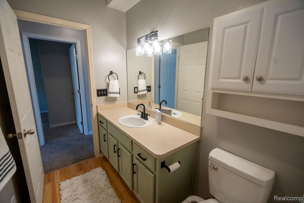 23273 Bunte Court, Trenton, MI 48183 — Photo 22