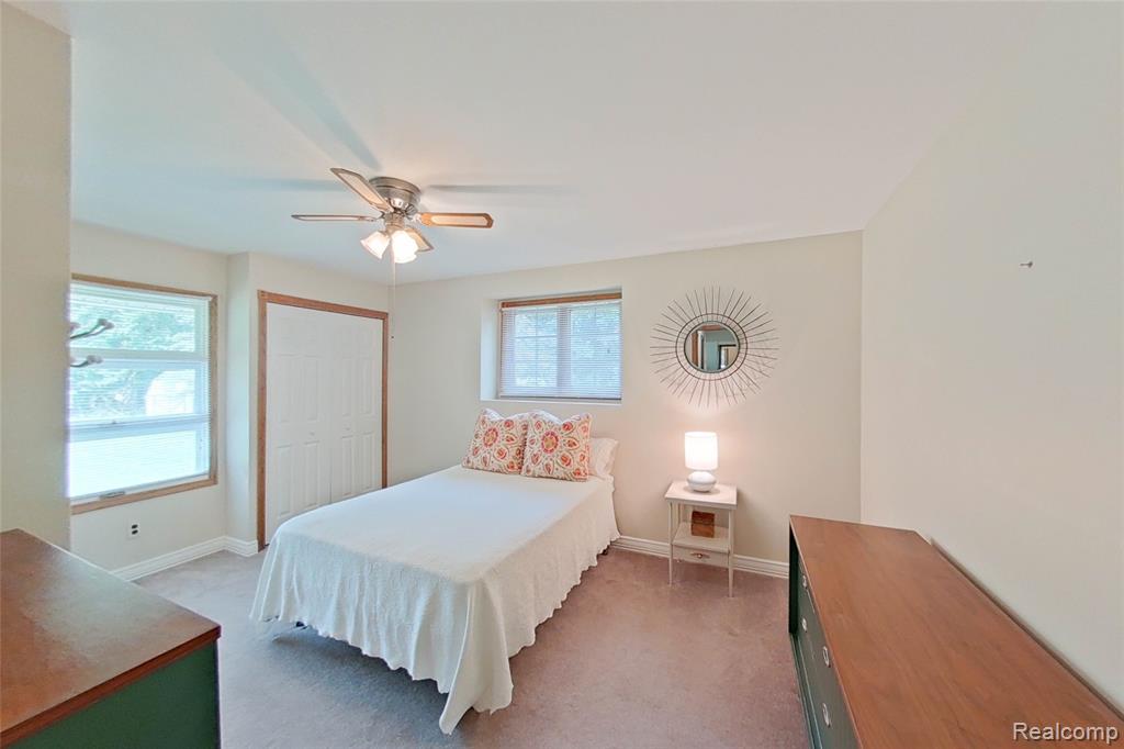 50666 W 9 Mile Road, Novi, MI — Photo 21