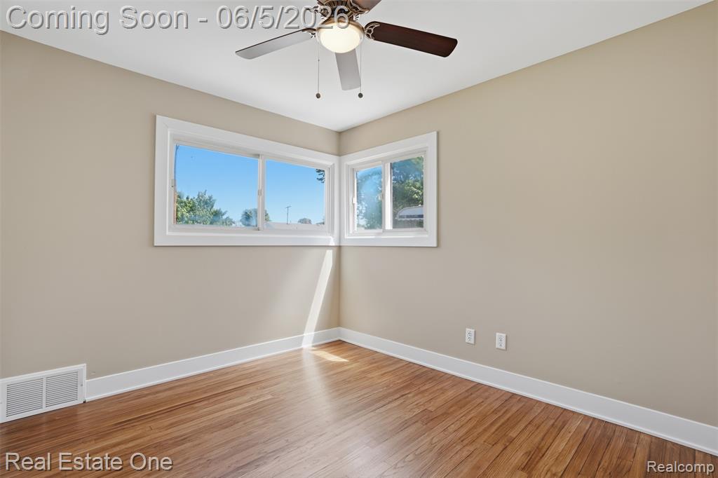 33441 Alta Street, Garden City, MI — Photo 15