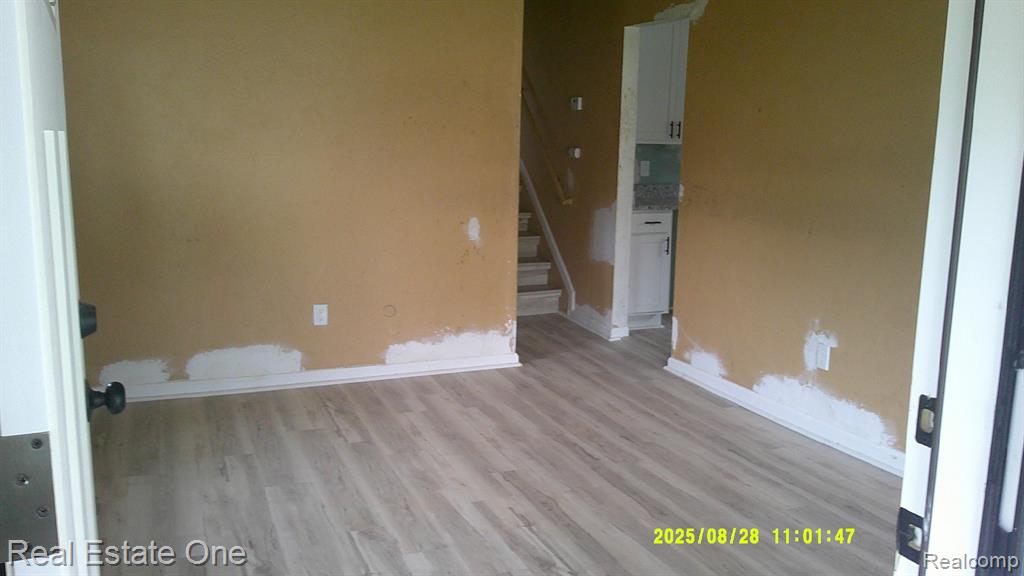 7716 Artesian Street, Detroit, MI 48228 — Photo 3