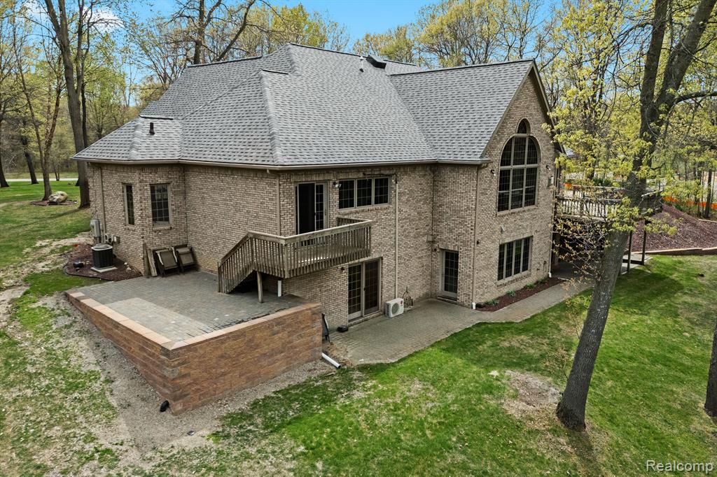 9997 APPLEGATE Lane, Brighton, MI 48114 — Photo 24