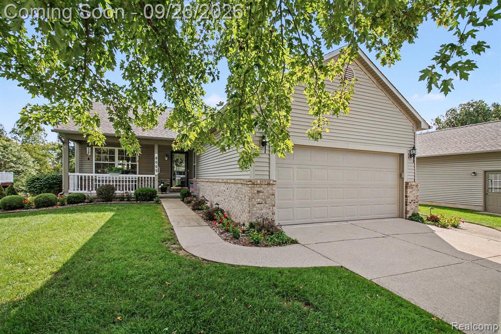 8005 Pagels Drive, Grand Blanc, MI 48439
