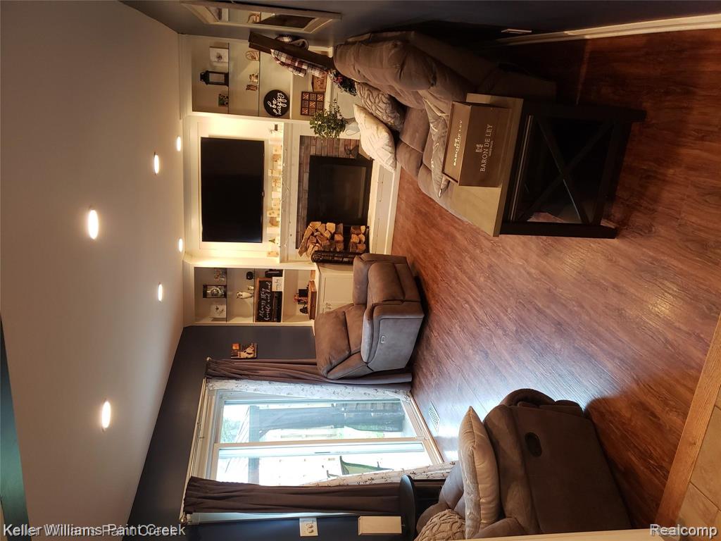 6069 Brynthrop Drive, Shelby Twp, MI 48316 — Photo 3