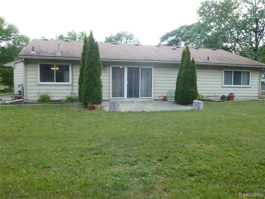 4310 Cypress Drive, Troy, MI 48085 — Photo 2
