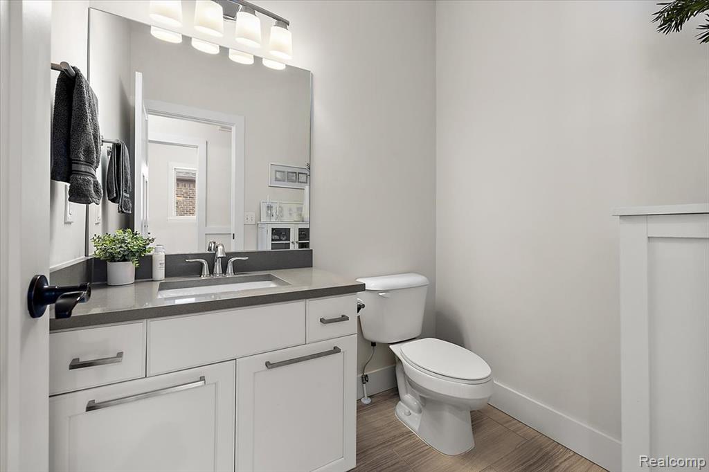 56844 Topaz Drive, Macomb, MI 48042 — Photo 16