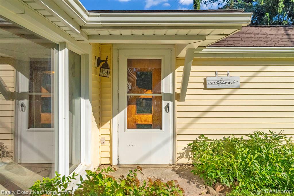 4188 Pine Grove Avenue, Fort Gratiot, MI 48059 — Photo 25
