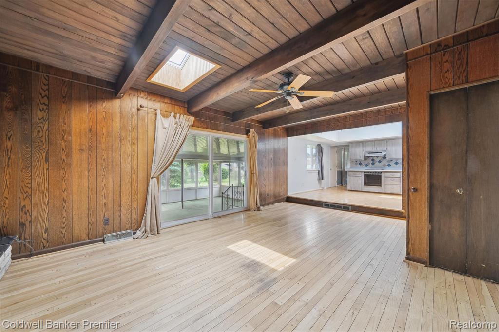 8077 Casa Mia Drive, White Lake, MI — Photo 16