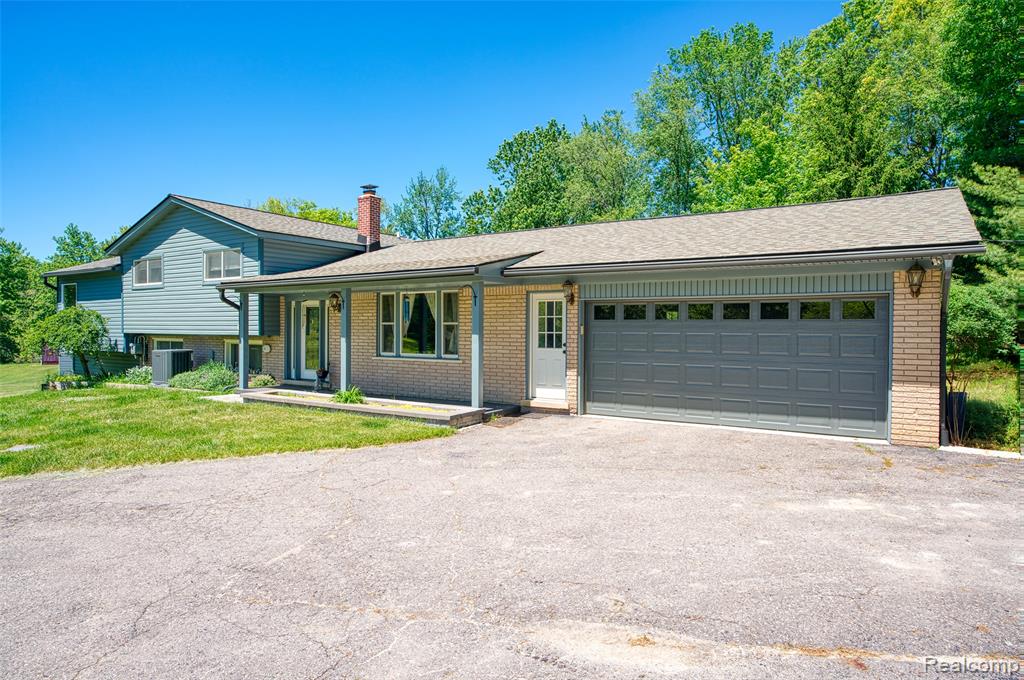 940 Rowland Road, Leonard, MI 48367 — Photo 4