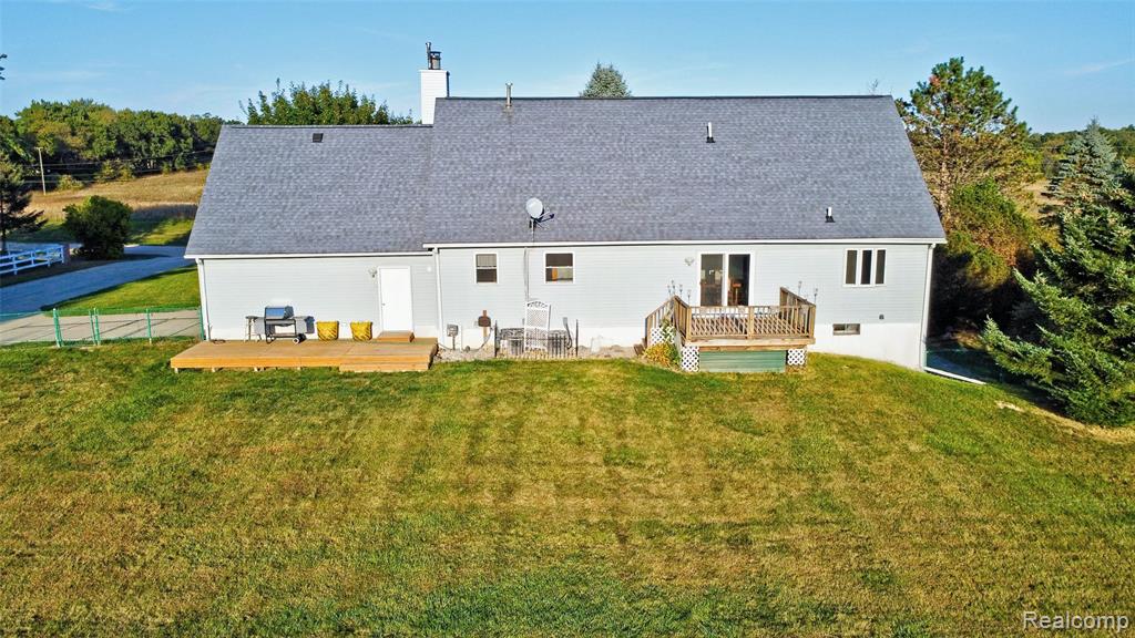 2290 Silver Fox Run, Holly, MI 48442 — Photo 57