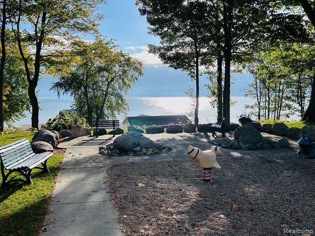 6103 LAKESHORE Road, 122, Lexington, MI 48450 — Photo 10