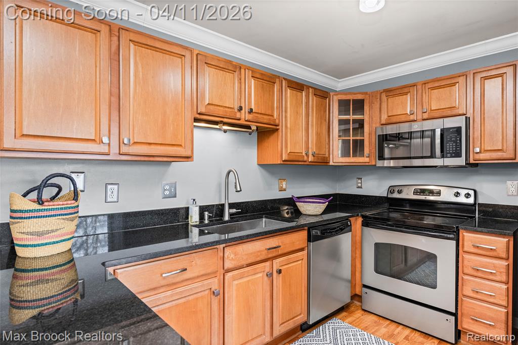 2671 Roundtree Drive Roundtree Drive, 4, Troy, MI 48083 — Photo 17