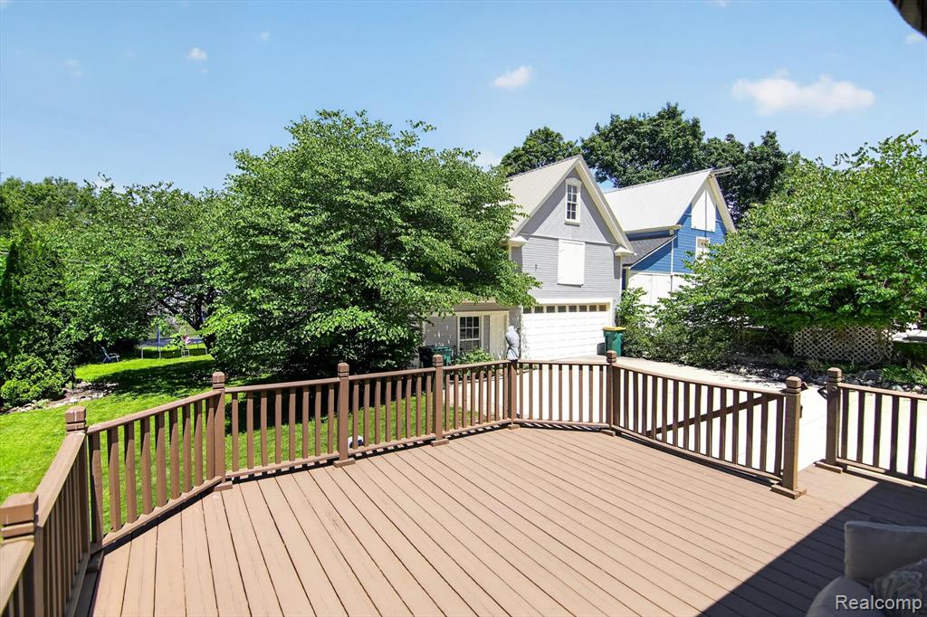 315 E Michigan Avenue, Saline, MI 48176 — Photo 41