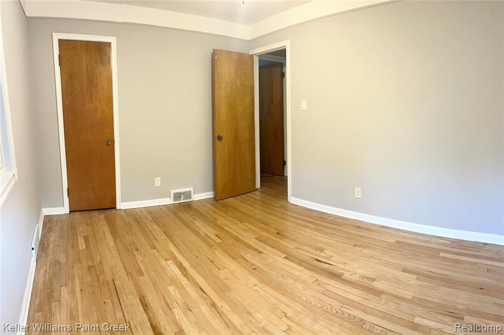 925 E Fourteen Mile Road, Clawson, MI — Photo 15