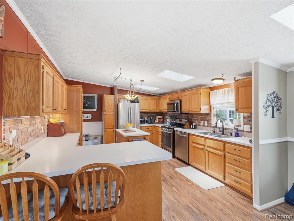 9695 Bloomsbury Circle, Northville, MI 48167 — Photo 10