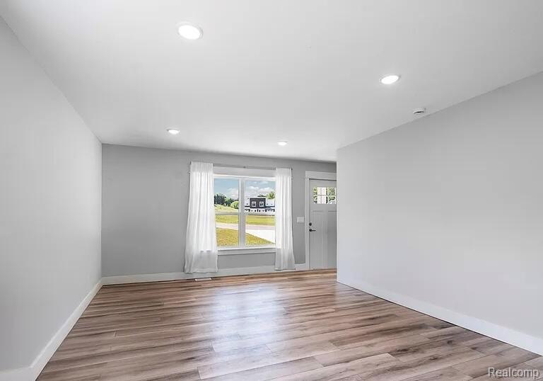 9220 S Flaska Drive, Cedar, MI 49621 — Photo 15