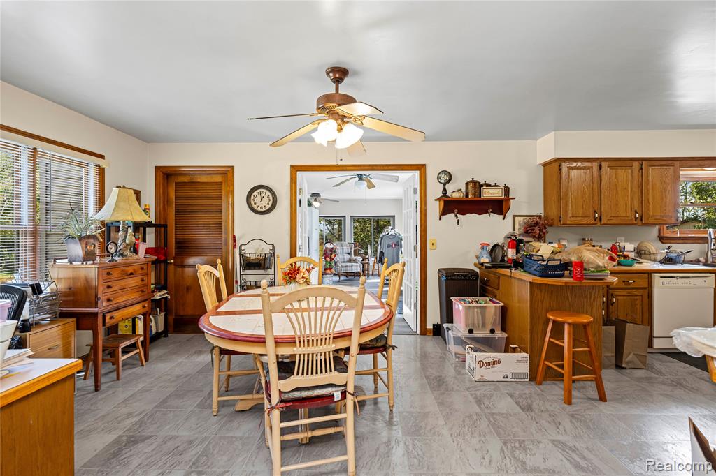 2762 N Harris Road, Ypsilanti, MI 48198 — Photo 35