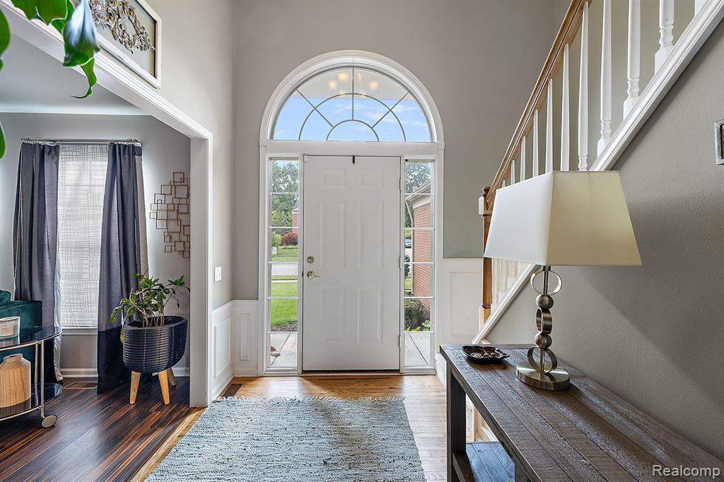 8057 PEBBLESTONE Drive, Ypsilanti, MI 48197 — Photo 9